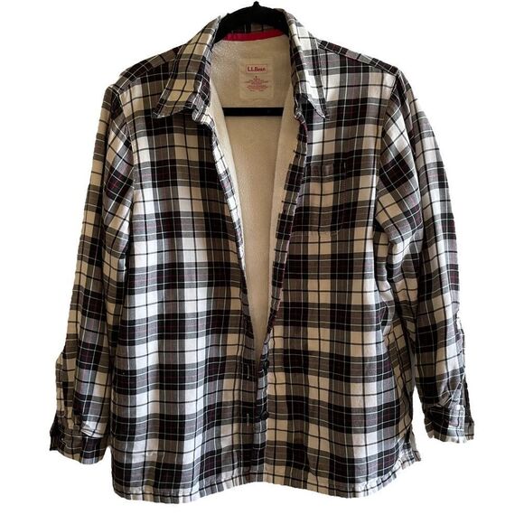 LL Bean ~ Plaid Shacket ~ Faux Fur/Teddy lined~ size Small - Picture 2 of 6